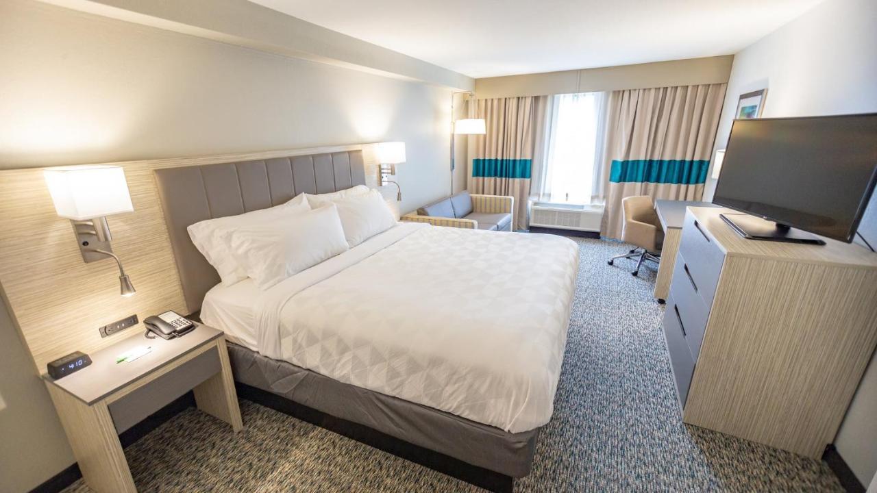 Holiday Inn Knoxville N - Merchant Drive, An Ihg Hotel Bagian luar foto